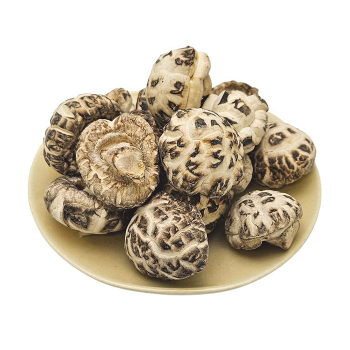White Dried Shiitake Mushroom 3.3-4cm